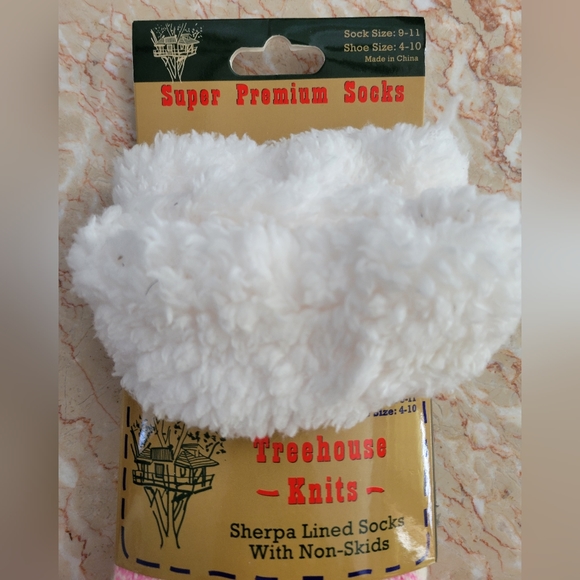 Treehouse Knits Sherpa Lined Non-Skid Socks - Picture 3 of 4